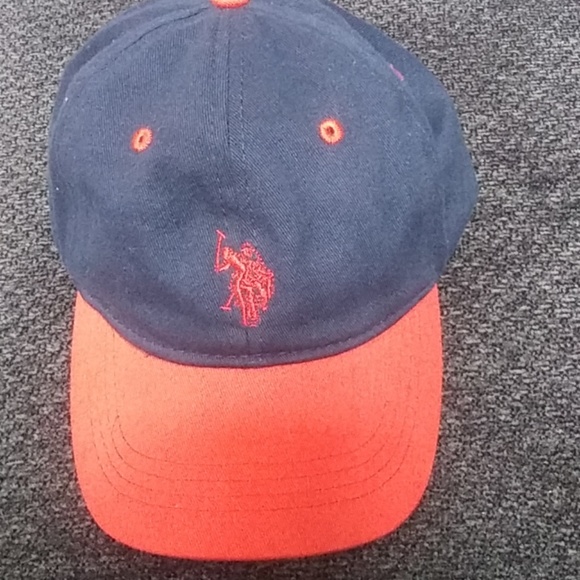 U.S. Polo Association one size $33.+ free $10 Gift - Picture 1 of 3